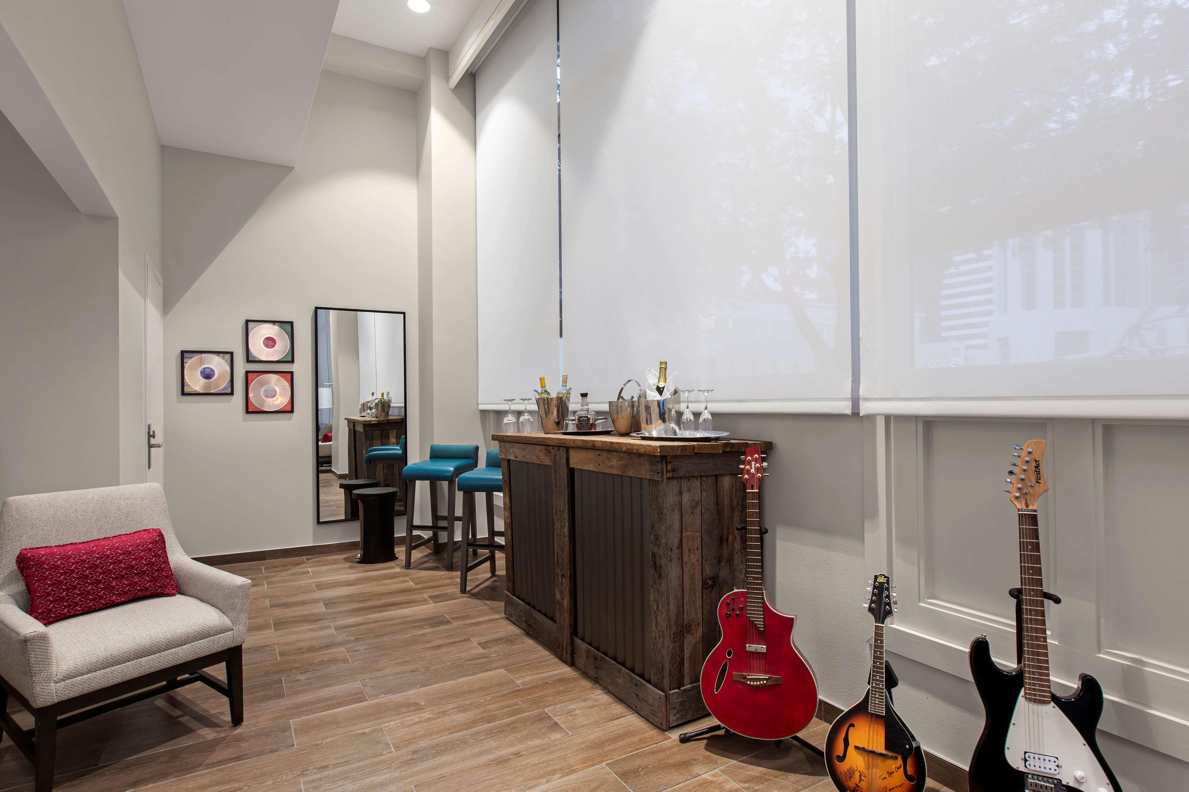 Homewood Suites By Hilton Nashville Downtown Eksteriør billede