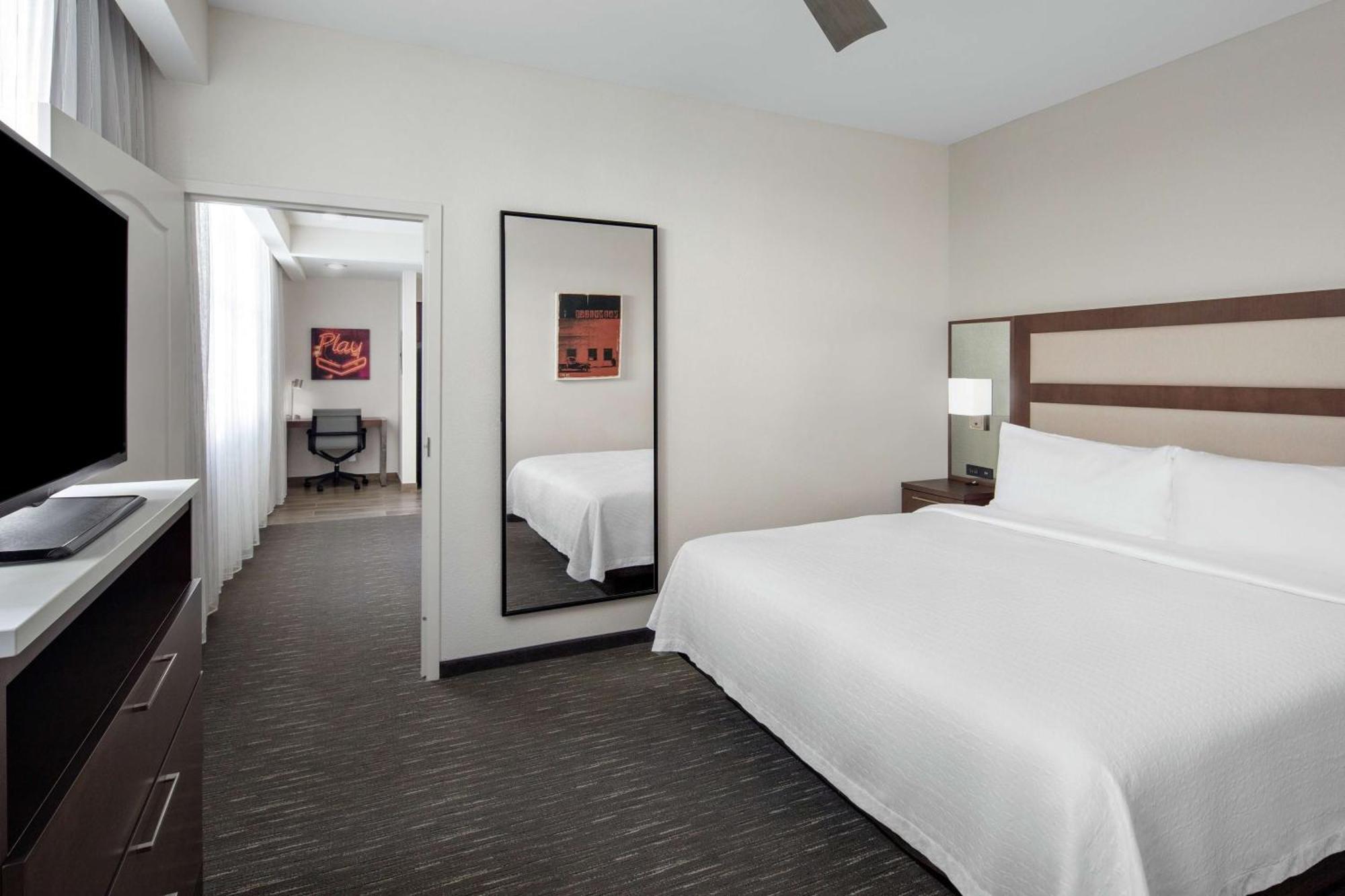 Homewood Suites By Hilton Nashville Downtown Eksteriør billede