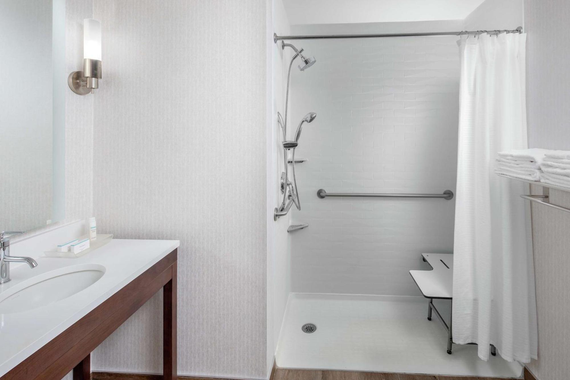 Homewood Suites By Hilton Nashville Downtown Eksteriør billede