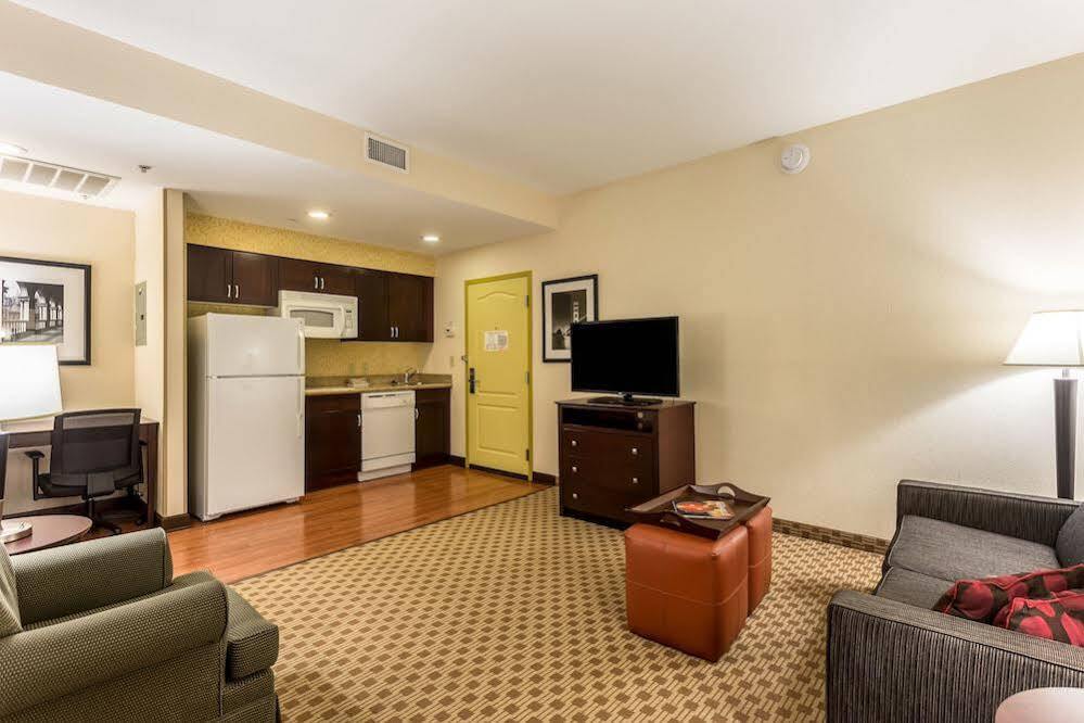 Homewood Suites By Hilton Nashville Downtown Eksteriør billede