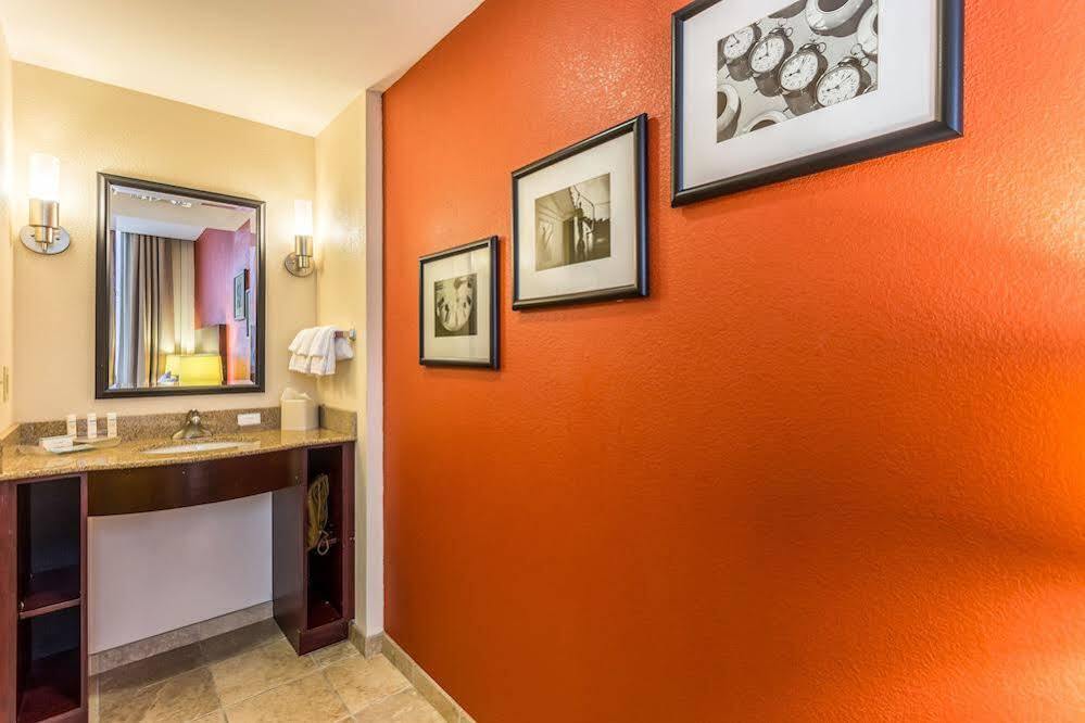 Homewood Suites By Hilton Nashville Downtown Eksteriør billede